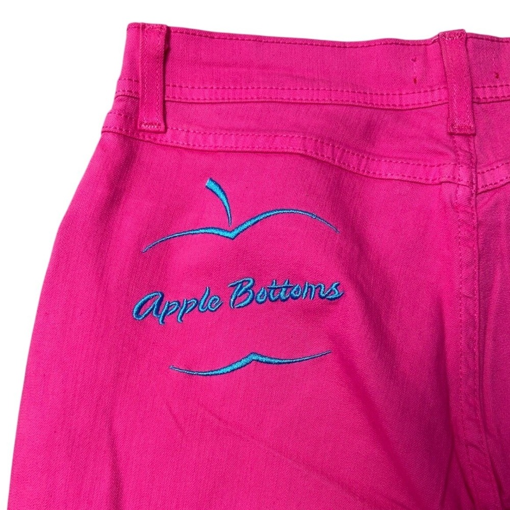 VTG Apple Bottoms Womens Size 6 Hot Pink Capri Pants Embroidered Cuffed Denim